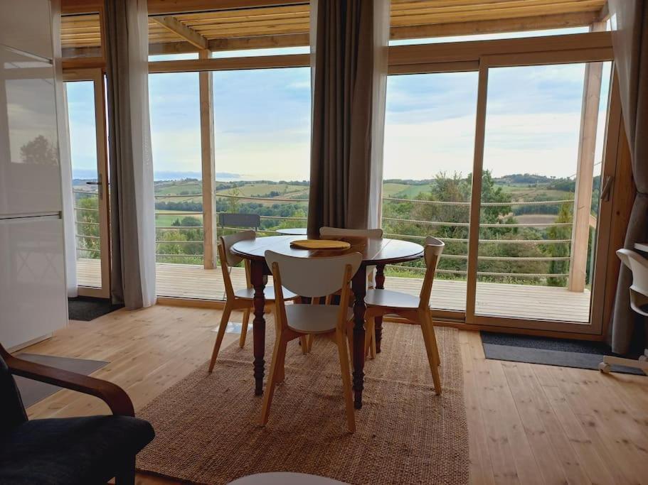 Vue Exceptionnelle Et Sauna A 1h De Toulouse. Hébergement de vacances Agassac